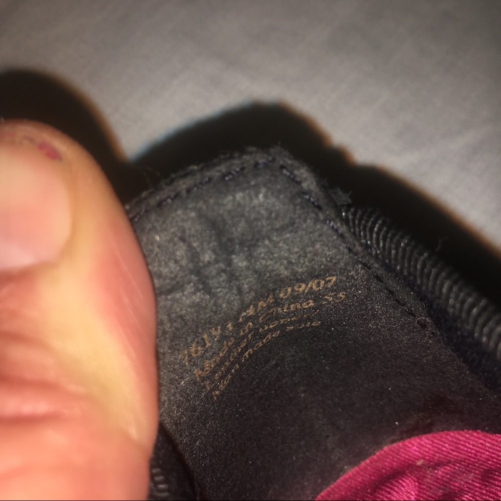 Flawless Black Provo Sandal Size 7 - Picture 8 of 8